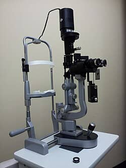 Slit Lamp Biomicroscope